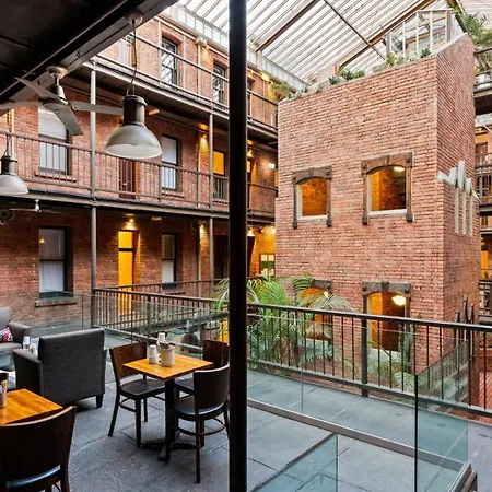 Gordon House Apartments-3