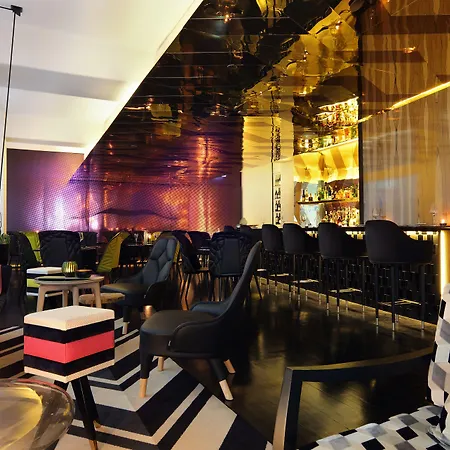 Adelphi Hotel-2