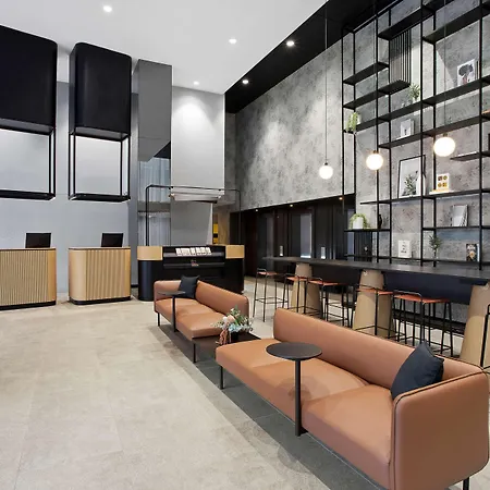 Travelodge Hotel Melbourne Docklands-2