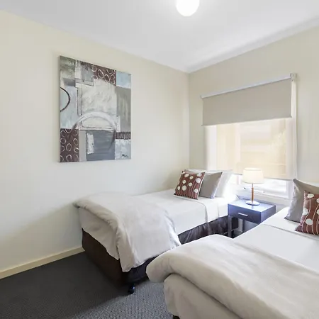 Hawthorn Gardens Serviced Apartments-2
