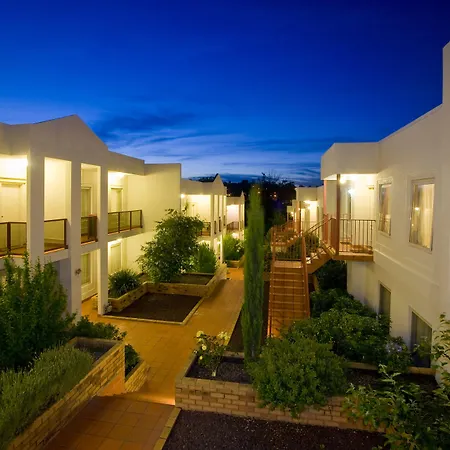 Hawthorn Gardens Serviced Apartments-3