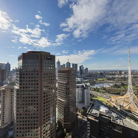 Oaks Melbourne Southbank Suites-3