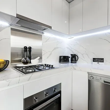 Manhattan Apartments - Caulfield North-3
