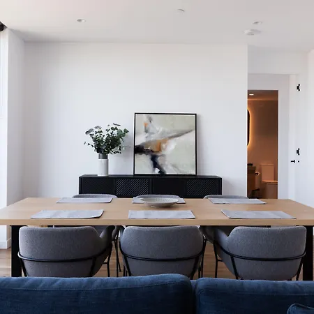 Caroline Serviced Apartments Richmond-3