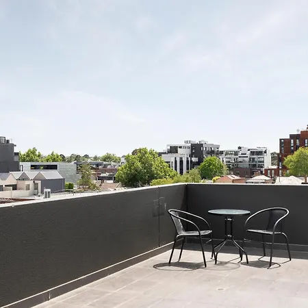 Tyrian Serviced Apartments Fitzroy-2