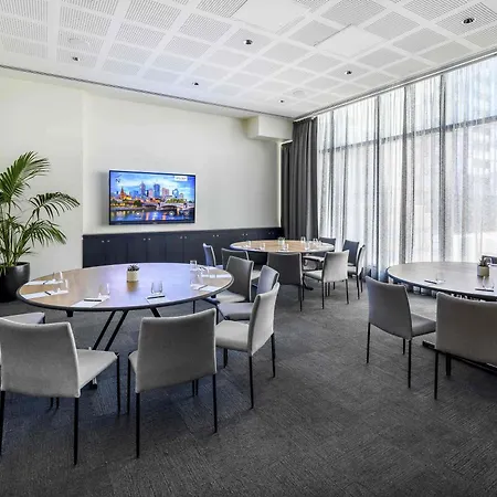 Novotel Melbourne Central-2
