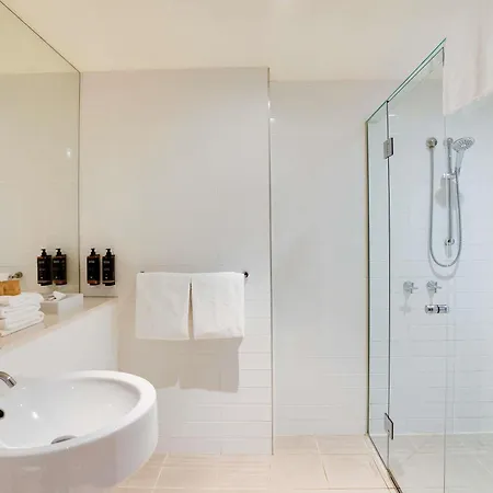 Mercure North Melbourne-3