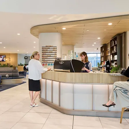 Novotel Melbourne Preston-2
