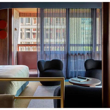 Hyde Melbourne Place-3