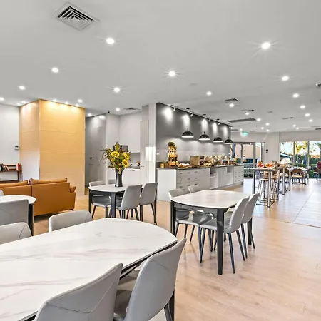 Best Western Melbourne Airport-2