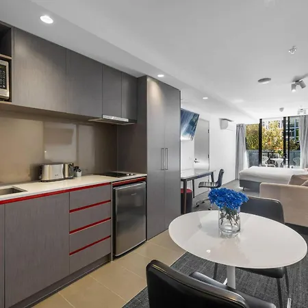Mainstay Suites Abbotsford-2