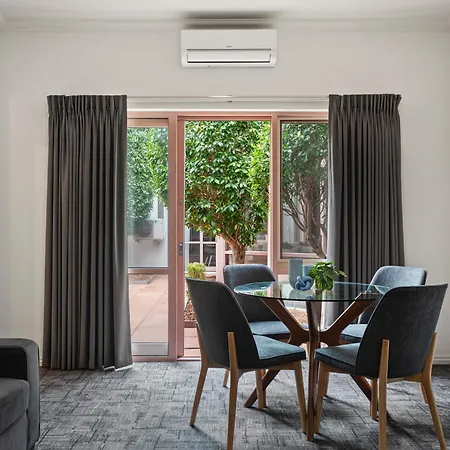 Kimberley Gardens Hotel, Serviced Apartments And Serviced Townhouses-3