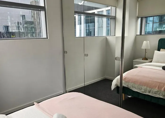 Hotel Melbourne Star