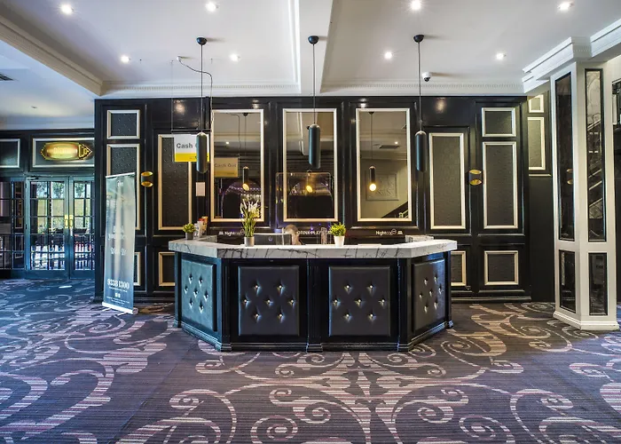 Nightcap At Skyways Hotel Melbourne