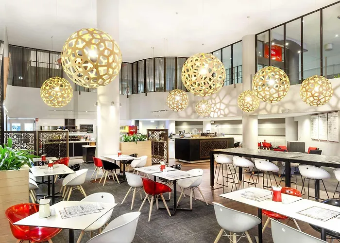 Ibis Melbourne Hotel And Apartments